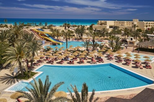 LES 4 SAISONS AQUA PARK RESORT & THALASSO